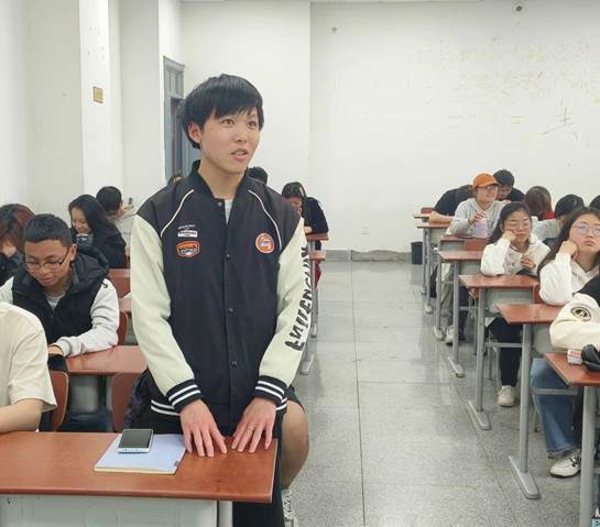 图示, 示意图
中度可信度描述已自动生成:ver1